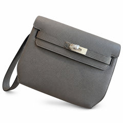 Kelly Depeches 25 clutch, Togo leather (with additional shoulder strap), can be worn cross-body, can be carried by hand or on the wrist, daily needs, seamless switch between business/leisure - central