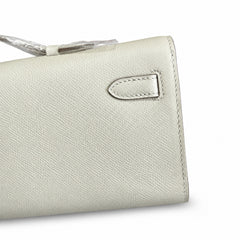 Kelly Cut 31 Clutch Epsom Leather Picture Milkshake White