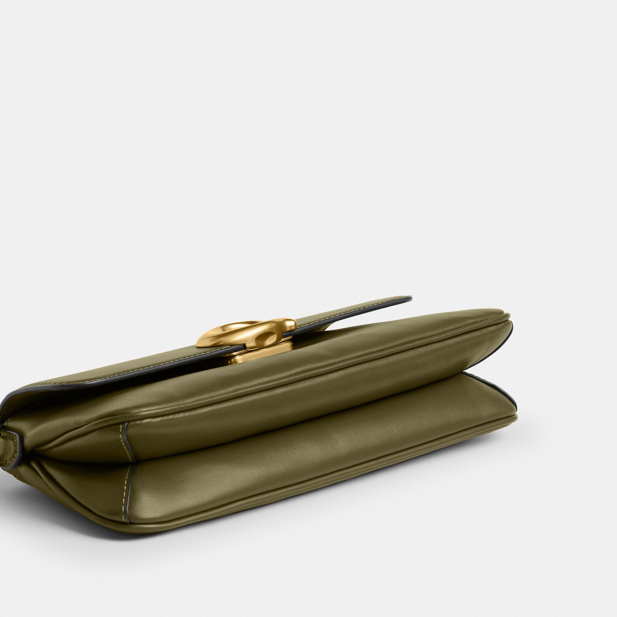 Jet Shoulder Bag