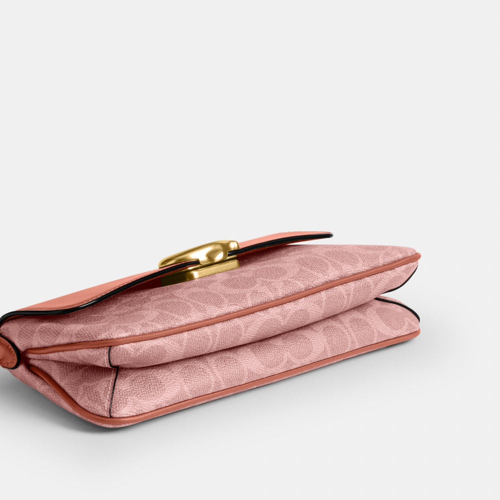 Jet Shoulder Bag In Signature Canvas