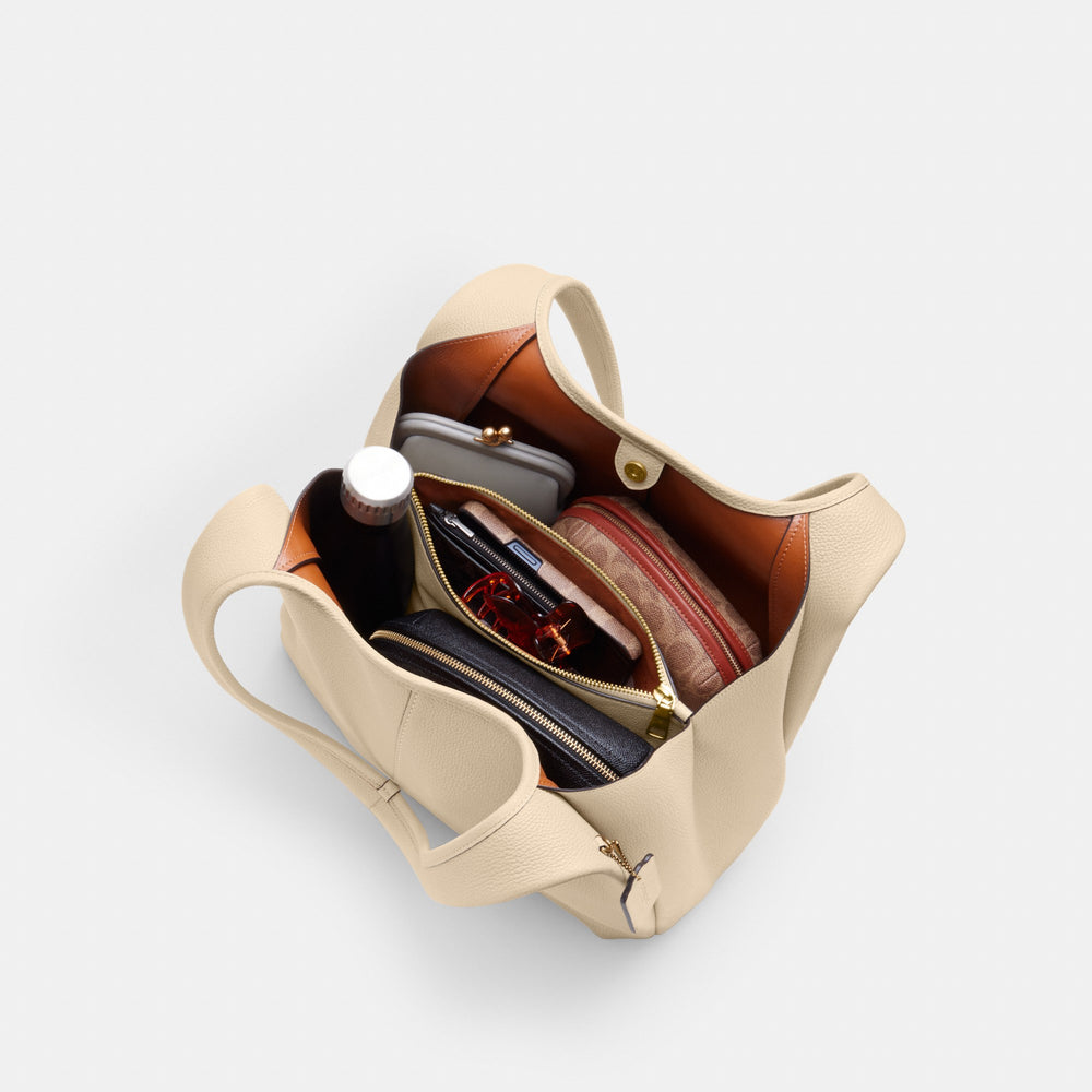 Lana Shoulder Bag