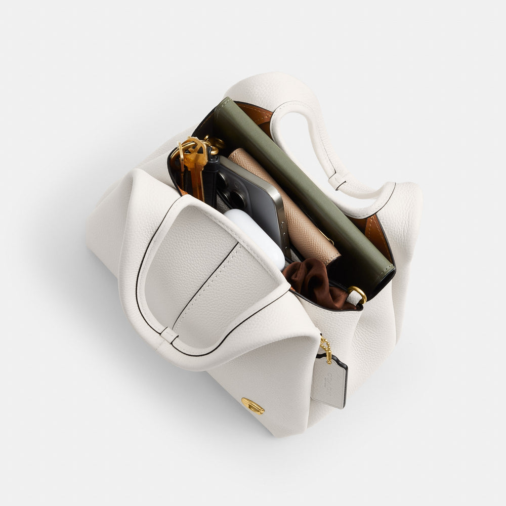 Lana Shoulder Bag 23