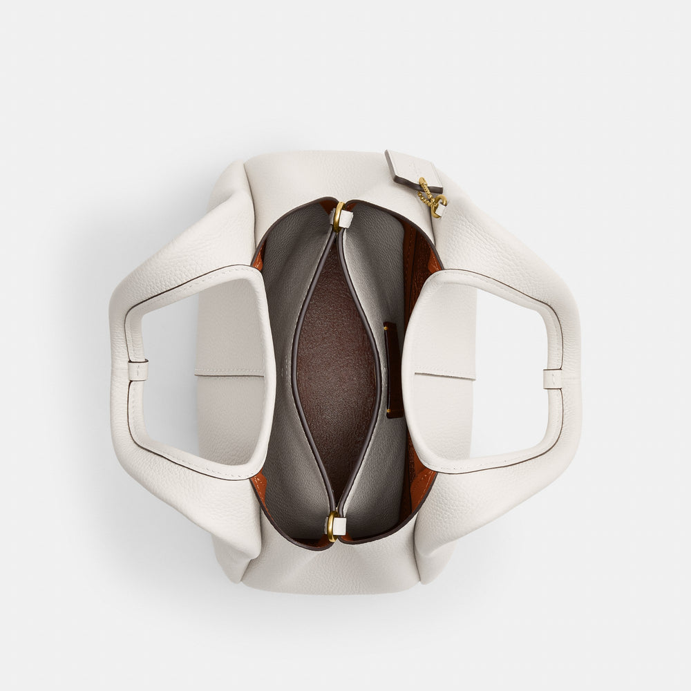 Lana Shoulder Bag 23